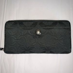COACH Gramercy Black Op Art Accordion Zip Wallet